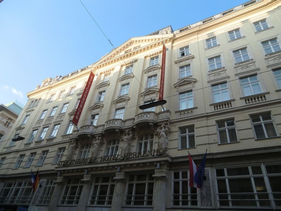 Façade de jour Steigenberger Hotel Herrenhof