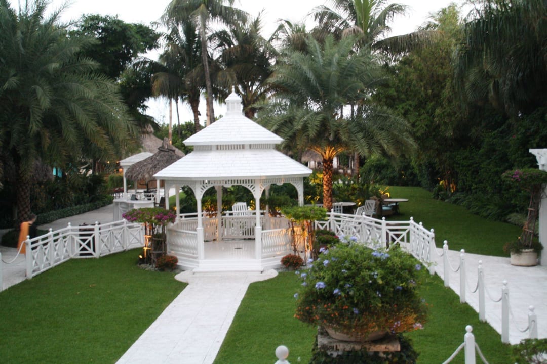 Pavilion Hotel Palms on the Ocean