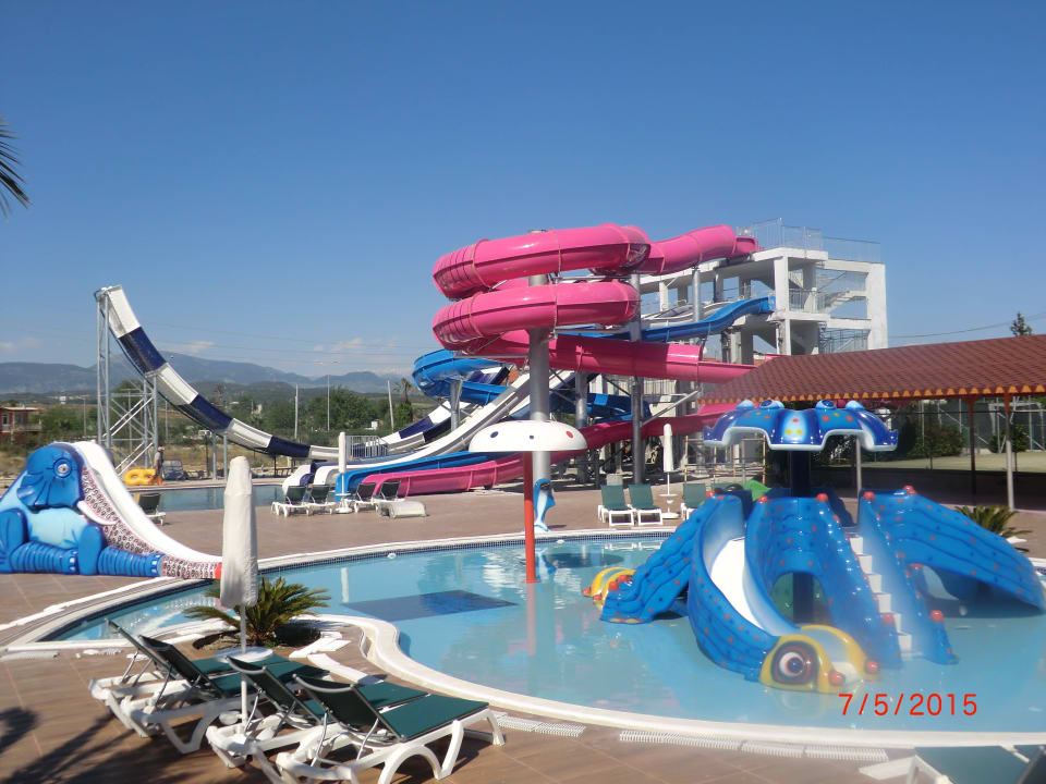 Neue Poollandschaft Hotel Club Nena