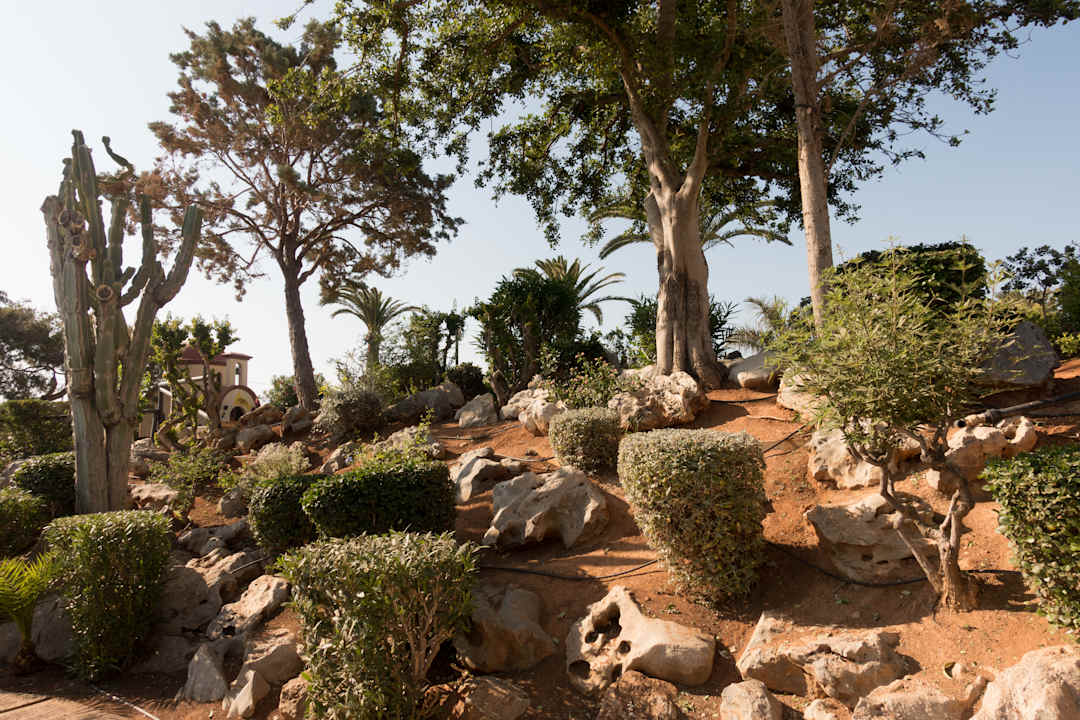 Gartenanlage Anissa Beach & Village