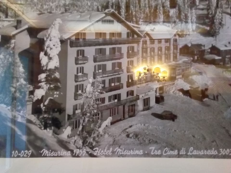 Außenansicht Grand Hotel Misurina