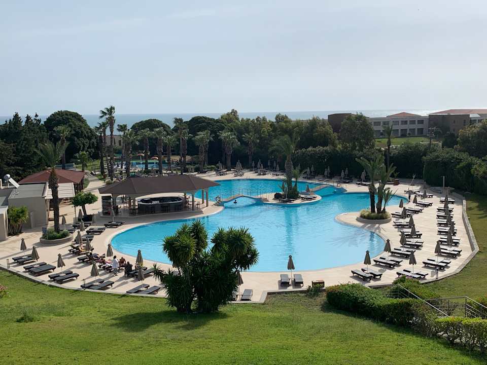 Pool Kresten Palace Hotel