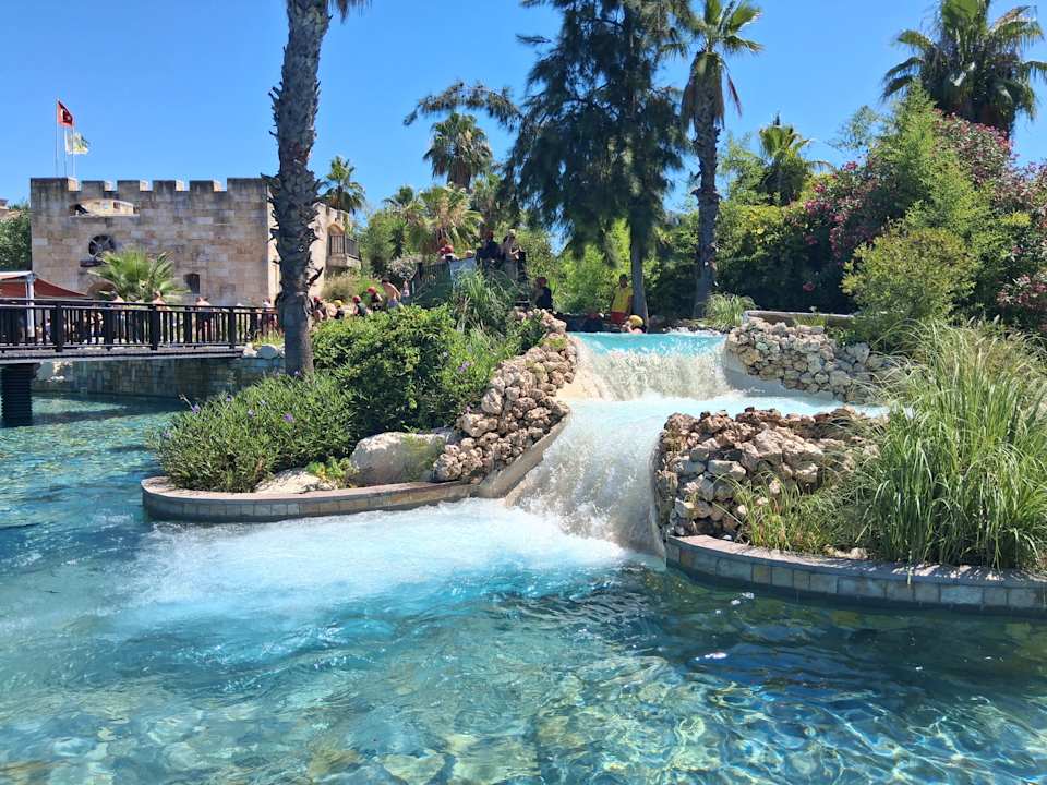 Außenansicht Club Grand Side