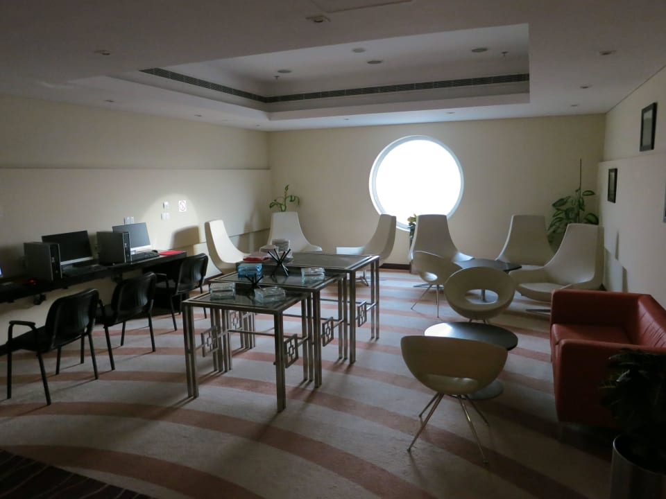 Businesszentrum Hotel Ibis Muscat