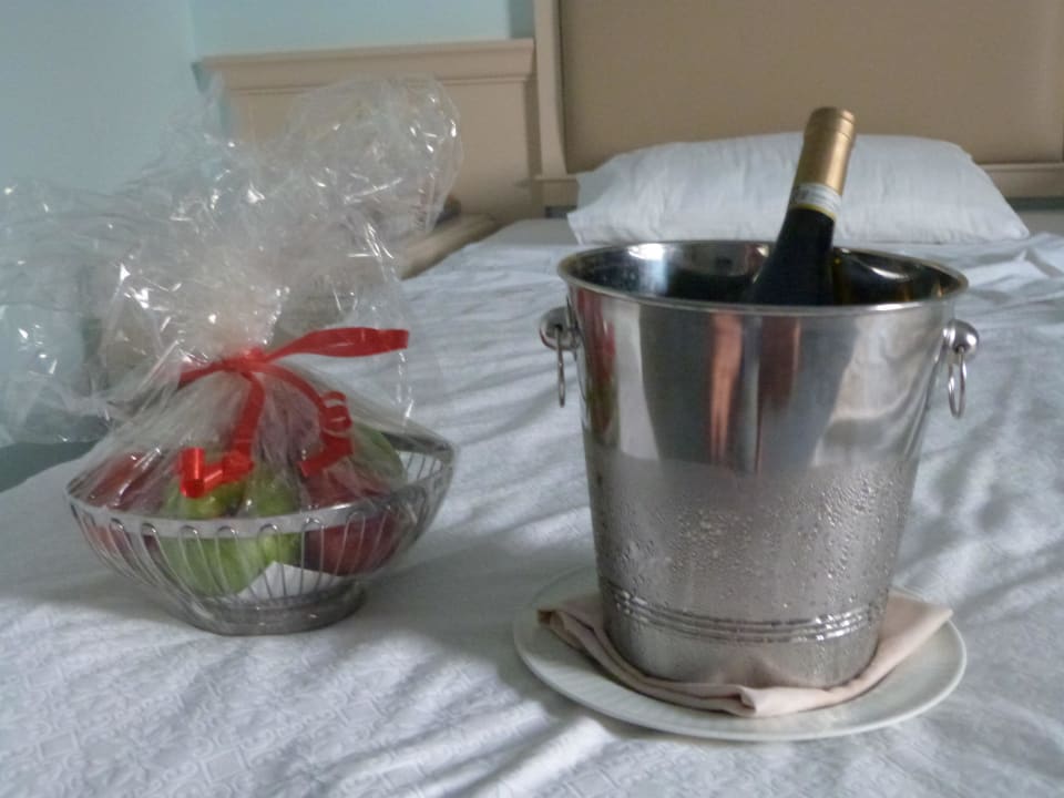 Willkommensgruß unsererFlitterwochen Lindos Princess Beach Resort & Spa