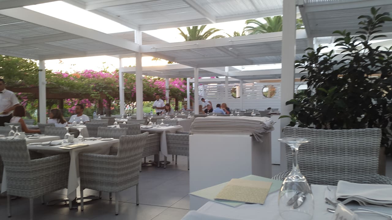 Restaurant Hotel Nissi Beach Resort