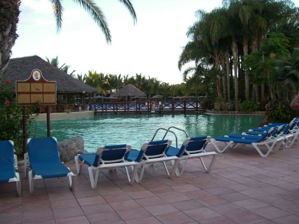 Pool Tabaiba Princess