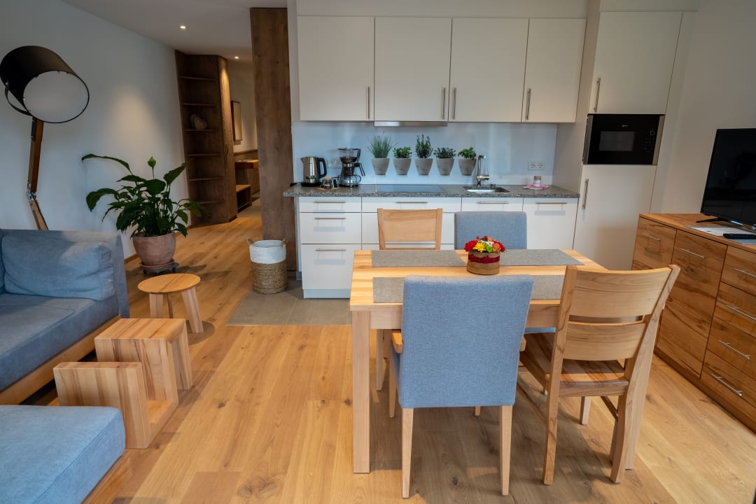 Zimmer INVITA® Natur-Chalets