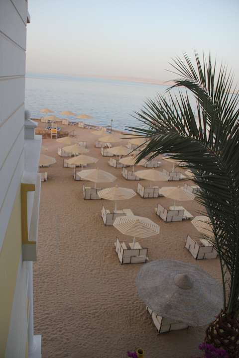 Вид из нашего номера SUNRISE Holidays Resort (Adults Only)