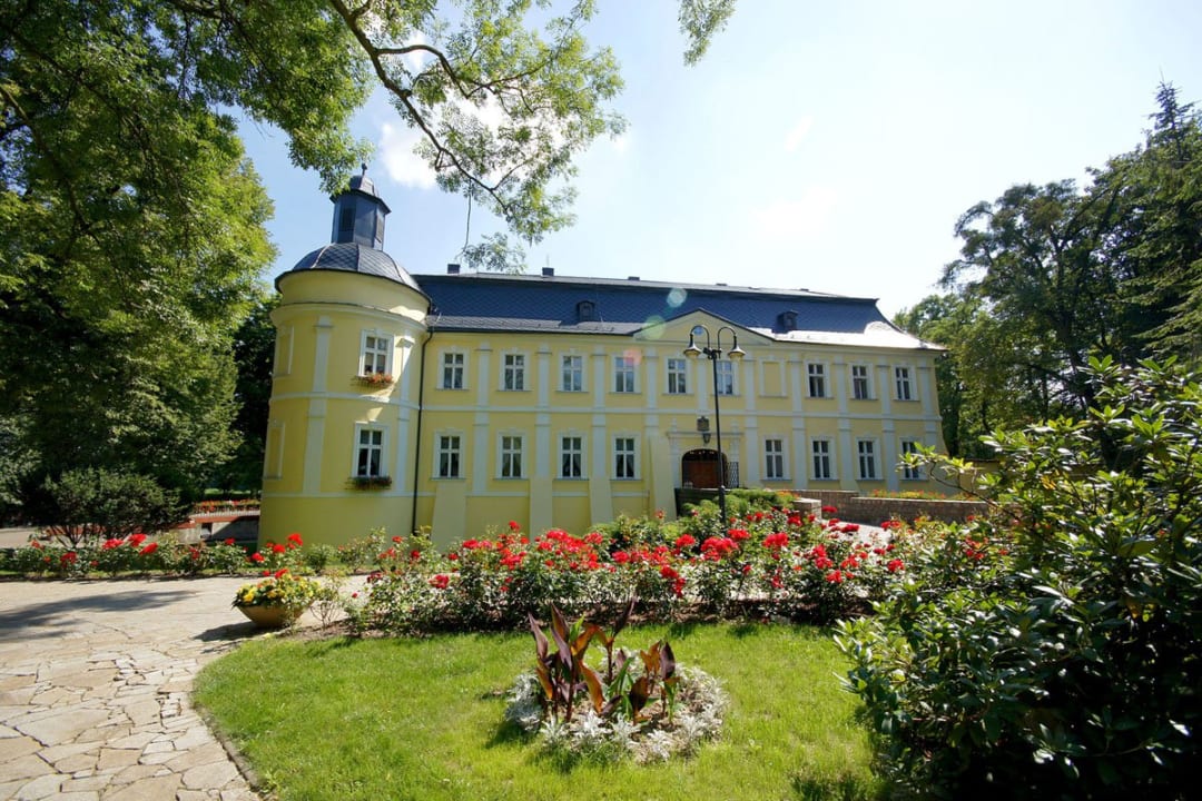 Außenansicht Hotel Zamek