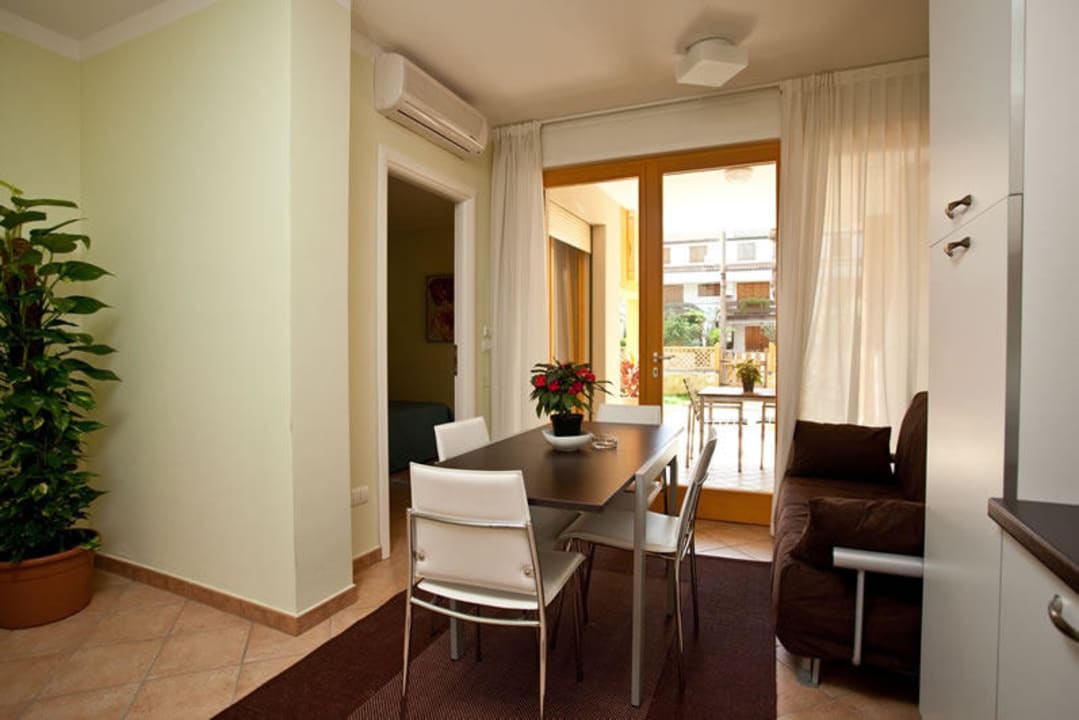 Soggiorno Hotel Residence Poggio Dei Pini