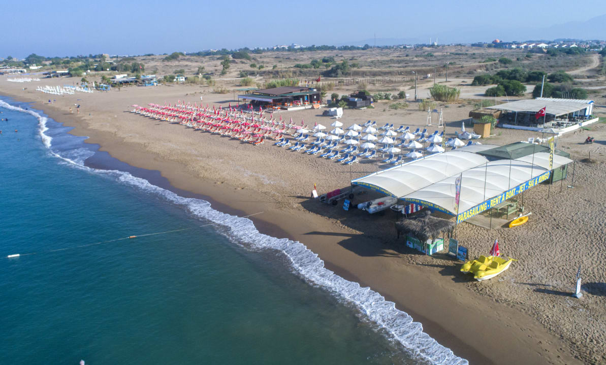 Strand Club Solis Garden