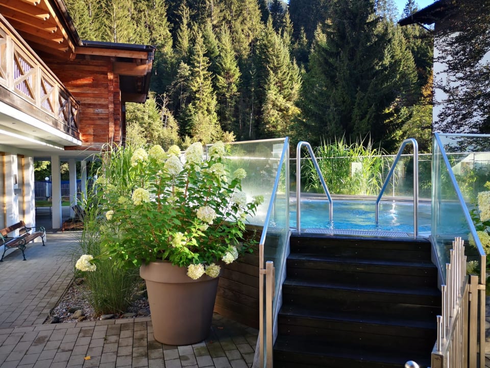 Pool Hotel DIE SONNE