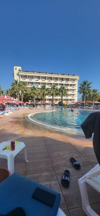 Pool Aska Bayview Resort