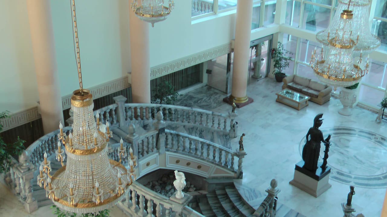 Unten der Ausgang zu den Pools Hotel Palas Pineda