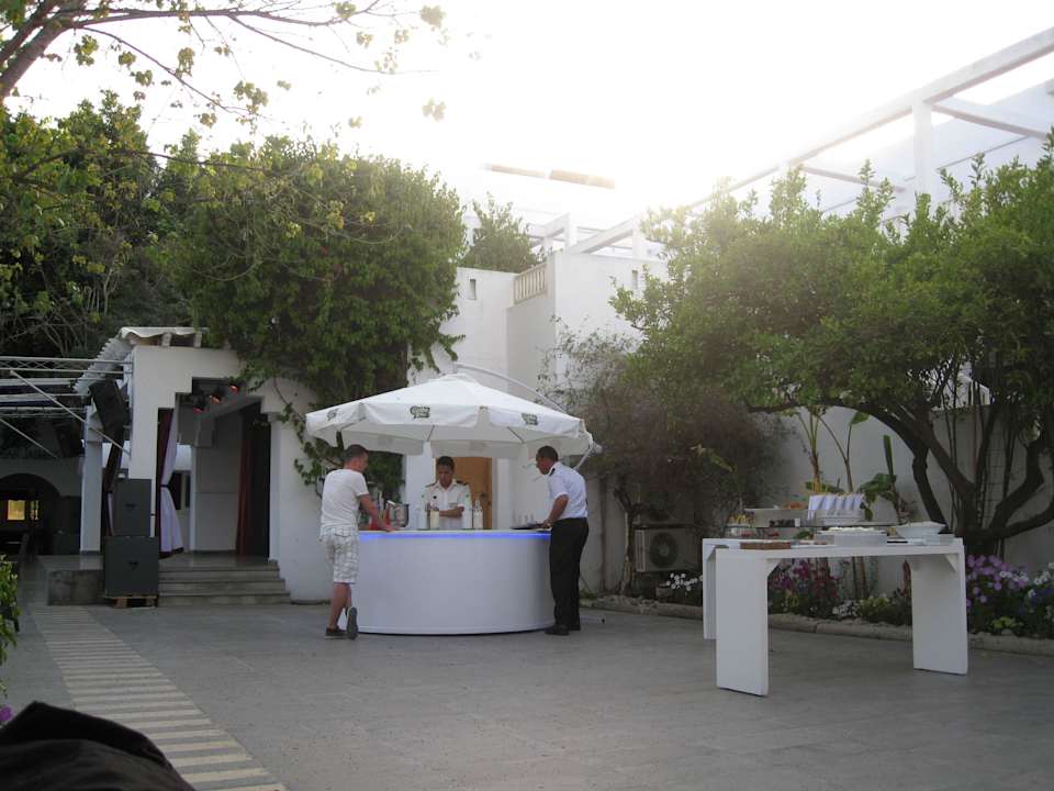 Nachmittags draußen The Orangers Beach Resort and Bungalows