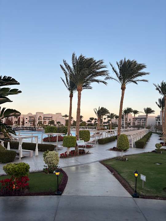 Außenansicht Steigenberger Alcazar