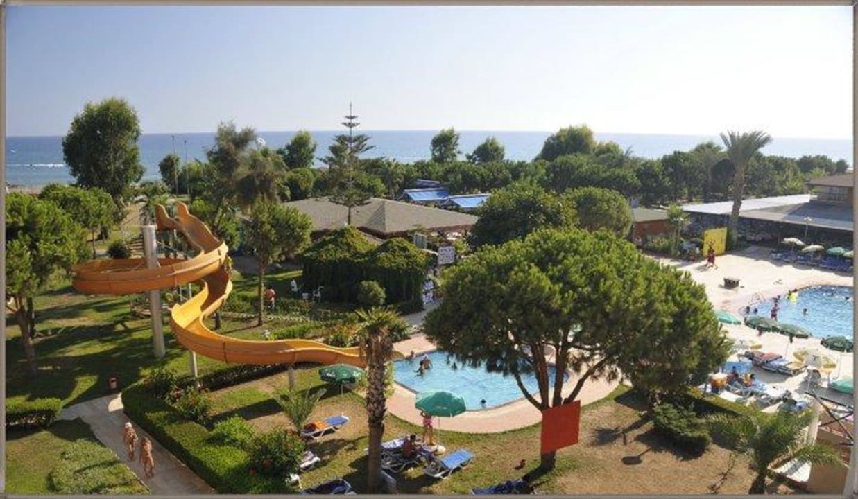 Slide Club Turtas Beach Hotel