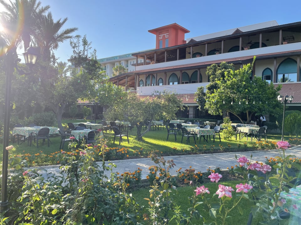 Gartenanlage Belconti Resort Hotel