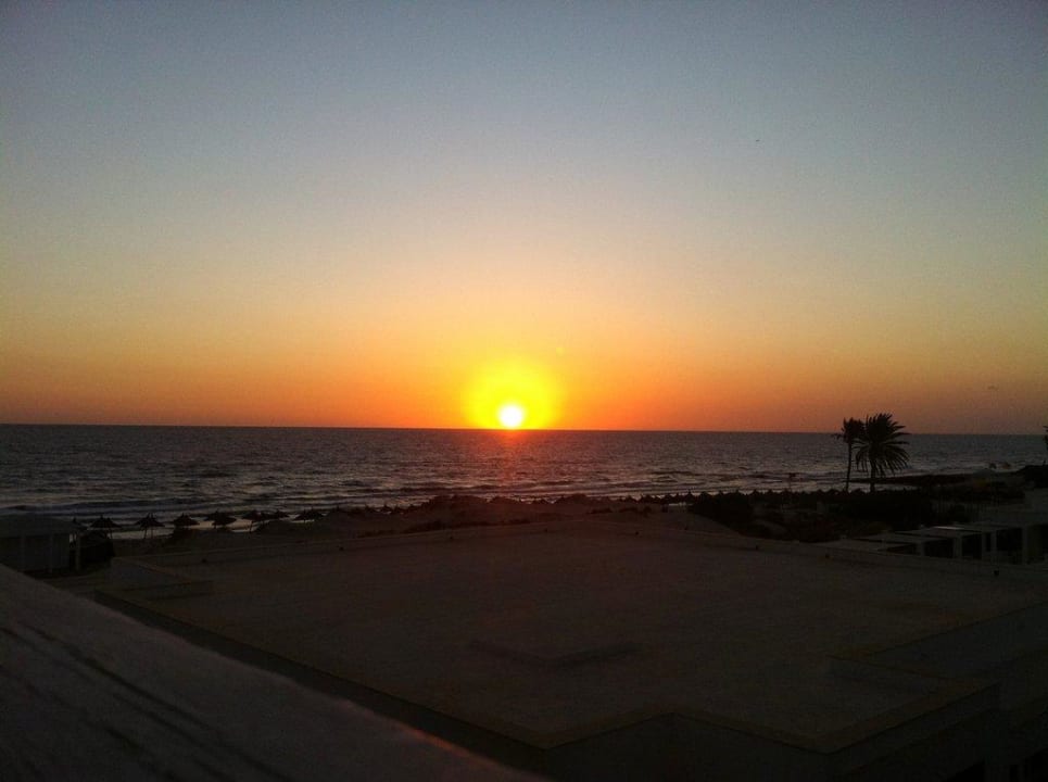 Sonnenaufgang Radisson Blu Palace Resort & Thalasso Djerba