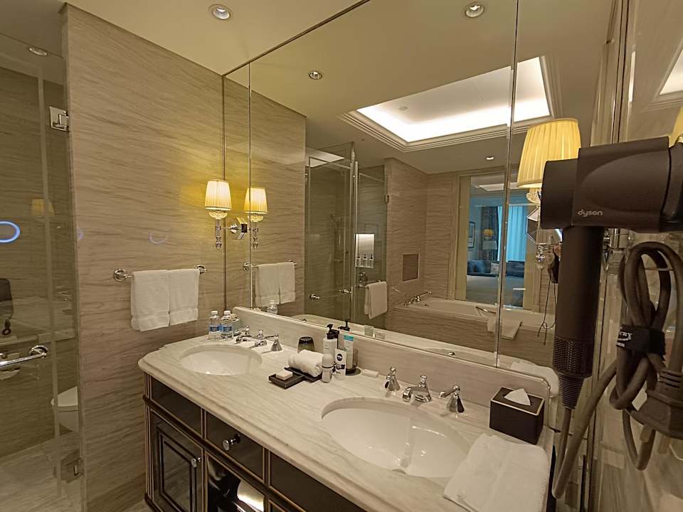 Zimmer The Azure Qiantang, a Luxury Collection Hotel, Hangzhou
