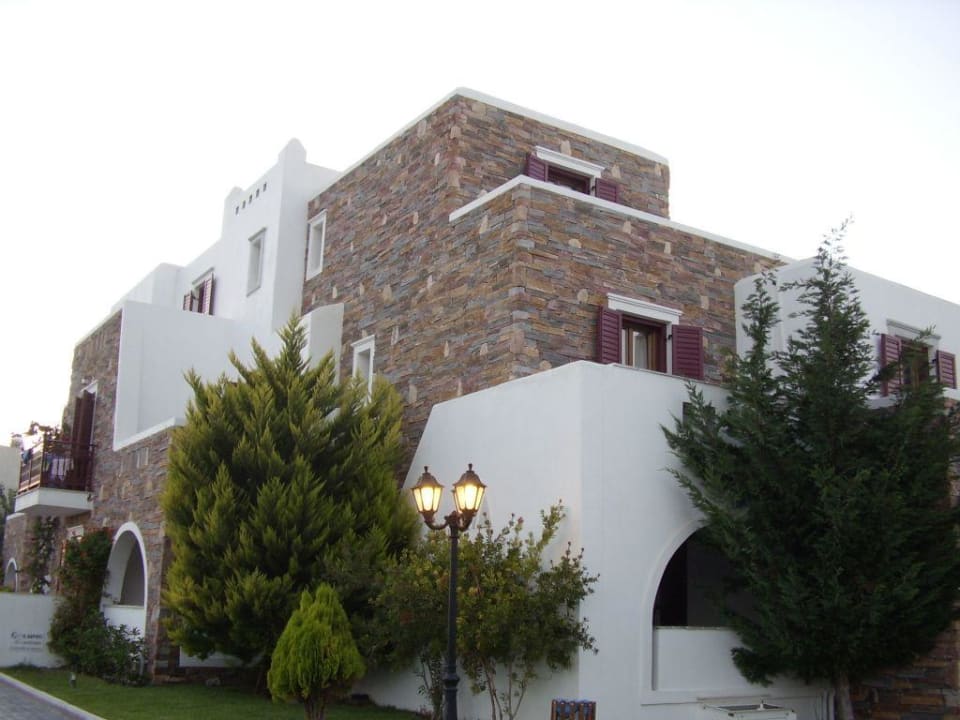Hotelansicht /Nebengebäude Naxos Resort Beach Hotel