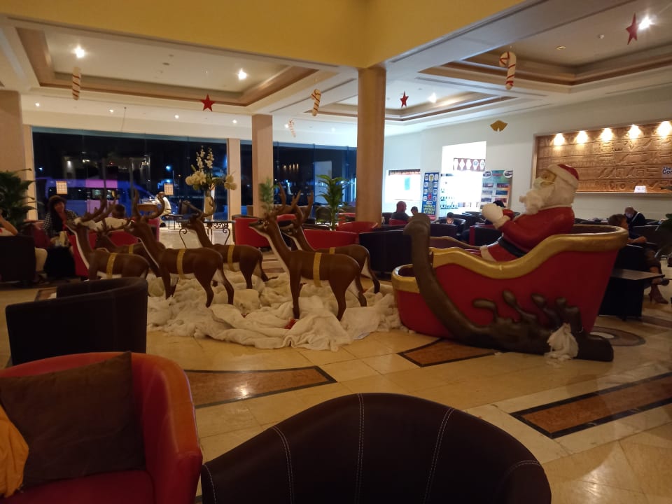 Lobby Three Corners Sea Beach Resort