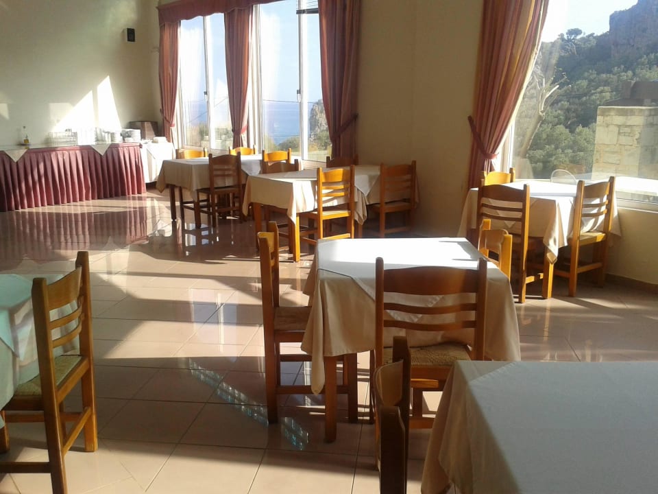 Breakfast room Hotel Polyrizos