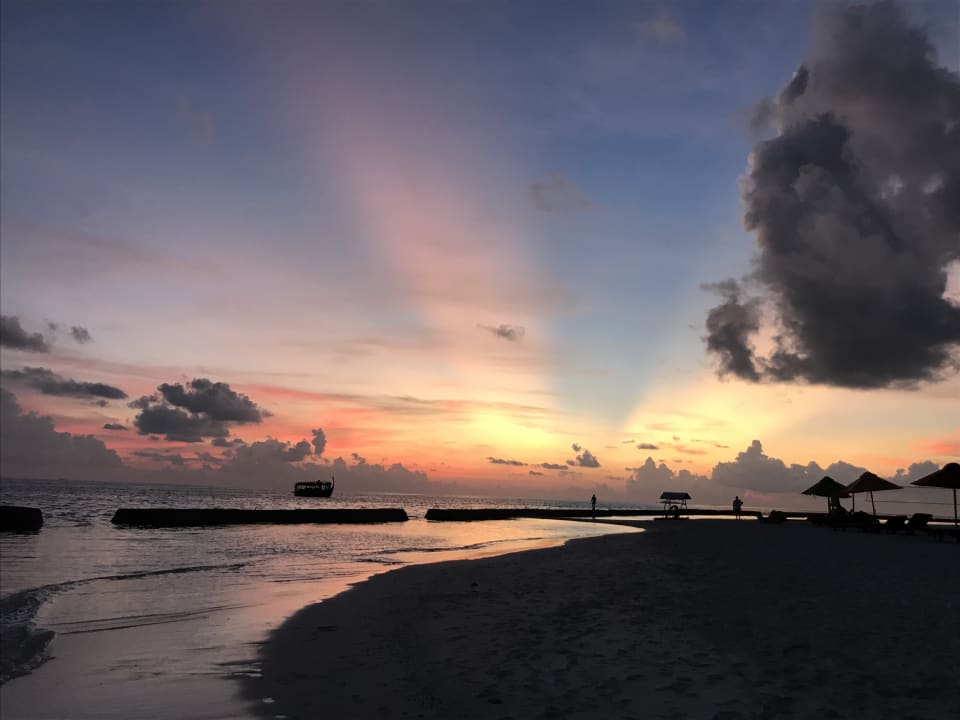 Strand Ellaidhoo Maldives by Cinnamon