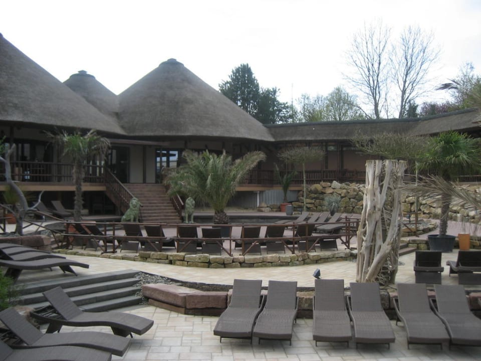 Aussenbereich Afrika Sieben Welten Hotel & Spa Resort