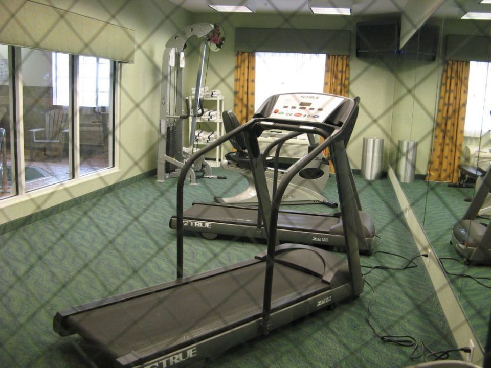 Holiday Inn Express in Carlsbad Holiday Inn Express Hotel & Suites