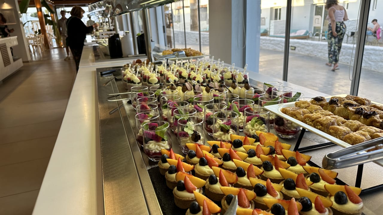 Gastro Paralos Lifestyle Beach