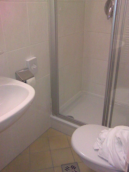 Bad im Einzelzimmer Hotel Kohlerhof