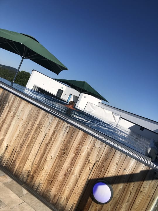 Pool 1. Bier & Wohlfühlhotel Gut Riedelsbach