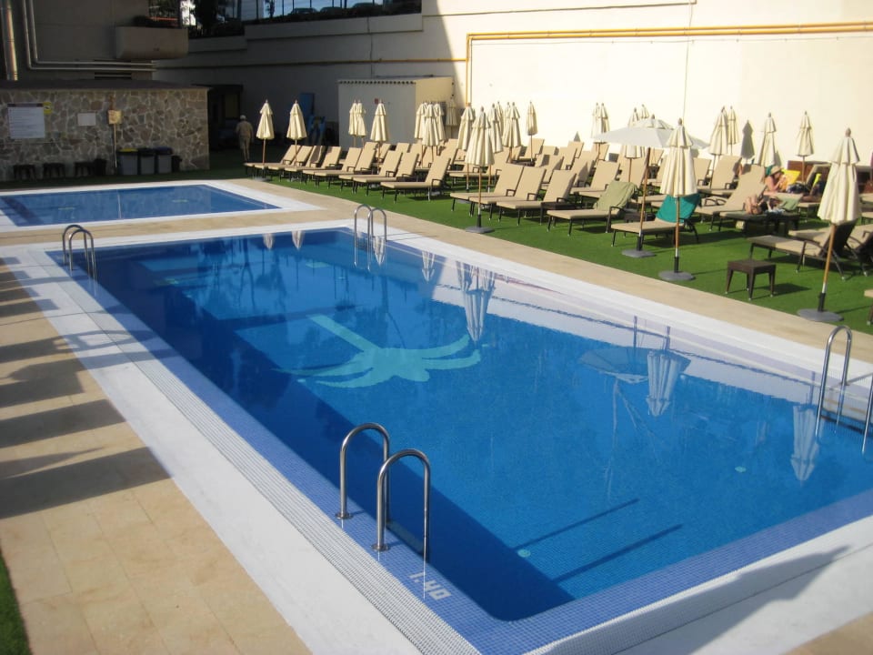 Minipool zur Straßenseite GF FANABE