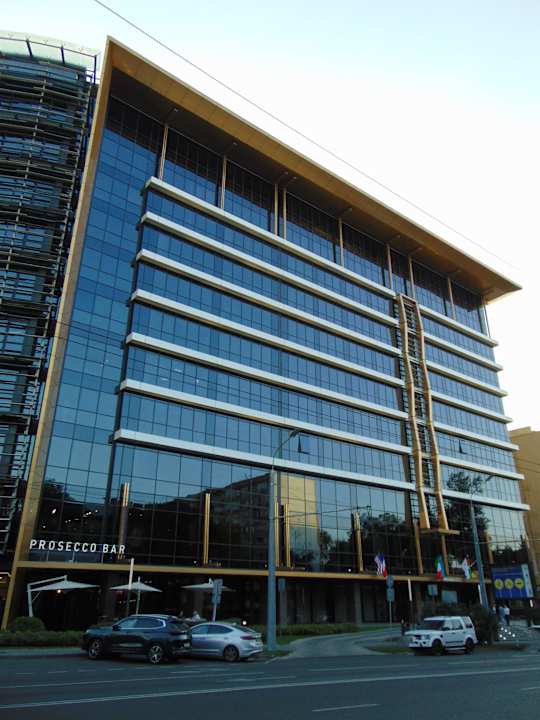 Außenansicht Mercure Almaty City Center