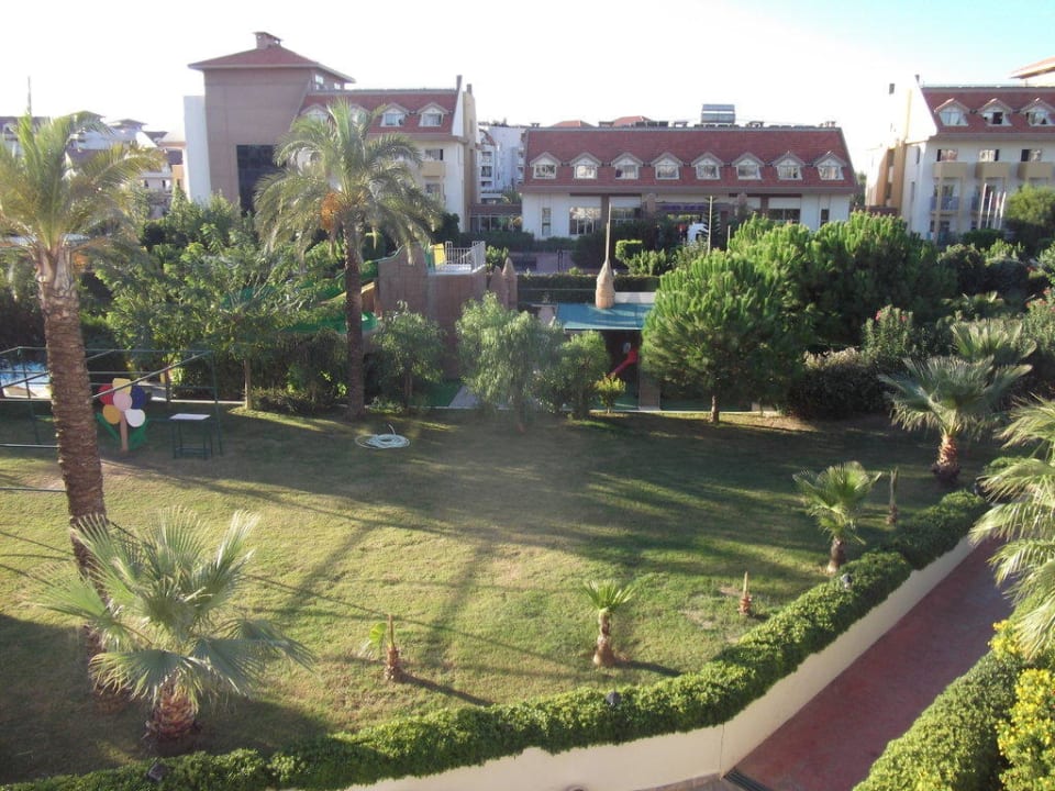 Garten Monachus Park Side Breeze Hotel