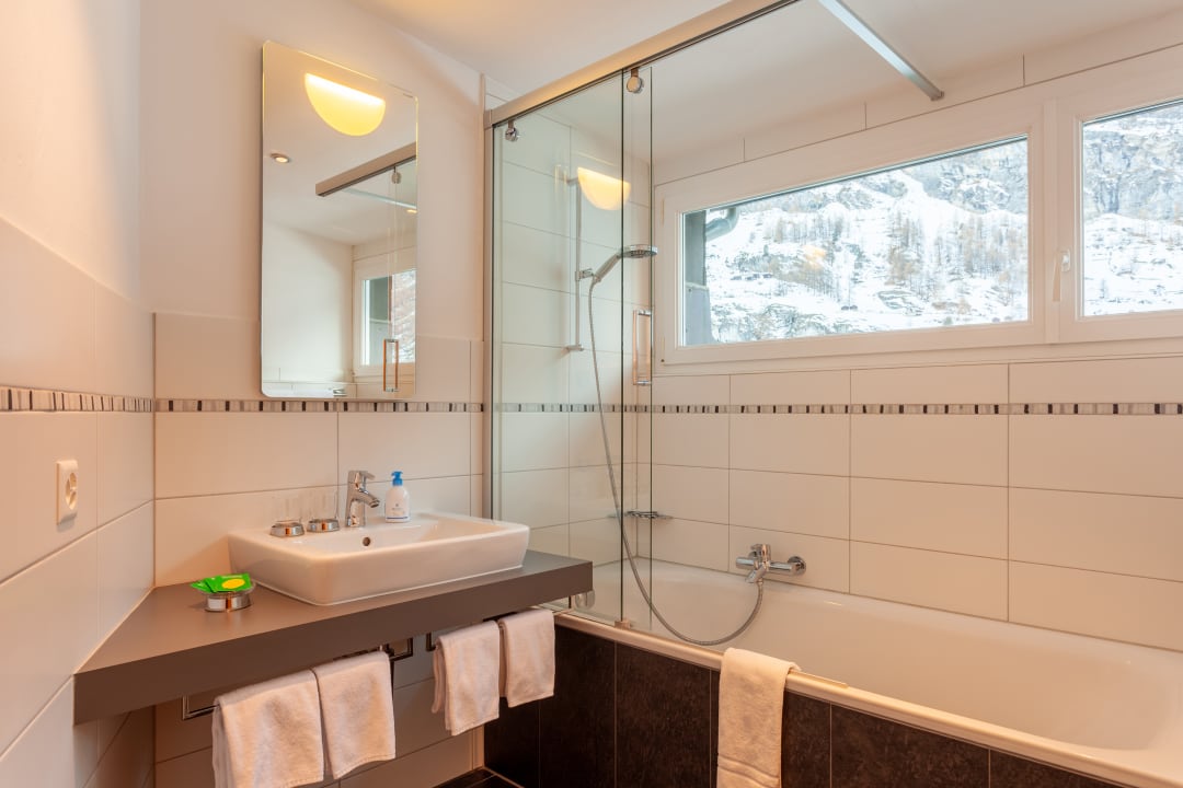 Zimmer Jägerhof Hotel & Apartments