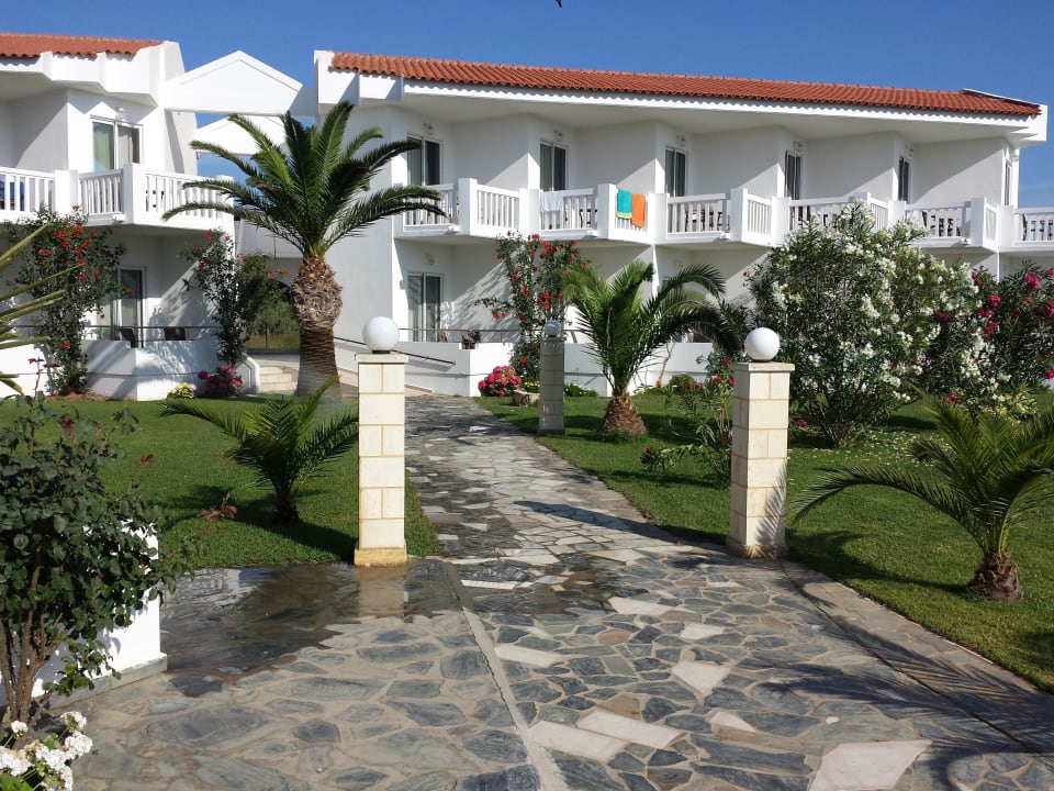 Hotel Chryssana Beach Mrs Chryssana Beach Hotel