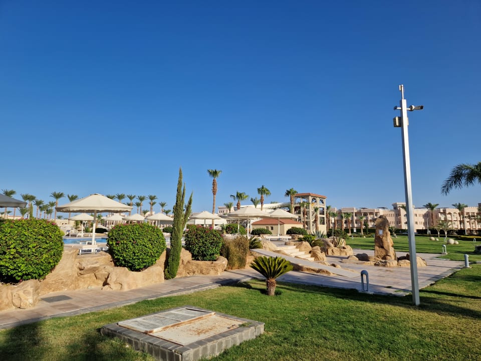 Gartenanlage Beach Albatros Resort