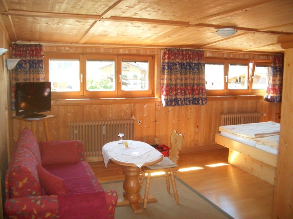 Einrichtung Doppelzimmer Gästehaus Goldhofer zum Bockweber