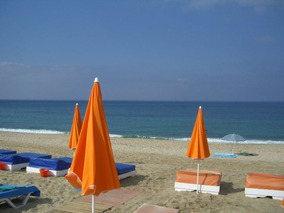 Strand Hotel Kleopatra Bebek