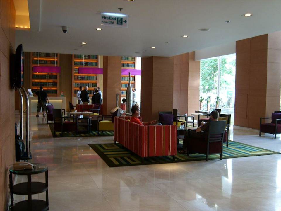 Lobby Hotel Courtyard By Marriott Bangkok