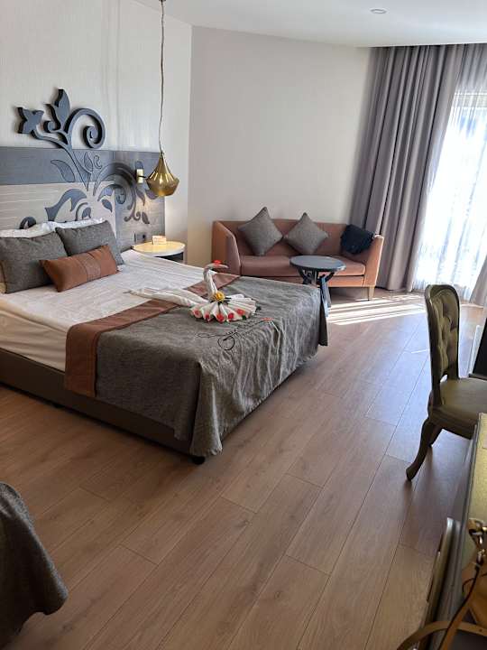 Zimmer Kirman Belazur Resort & Spa