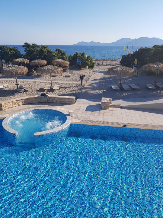 Pool Blue Lagoon Village