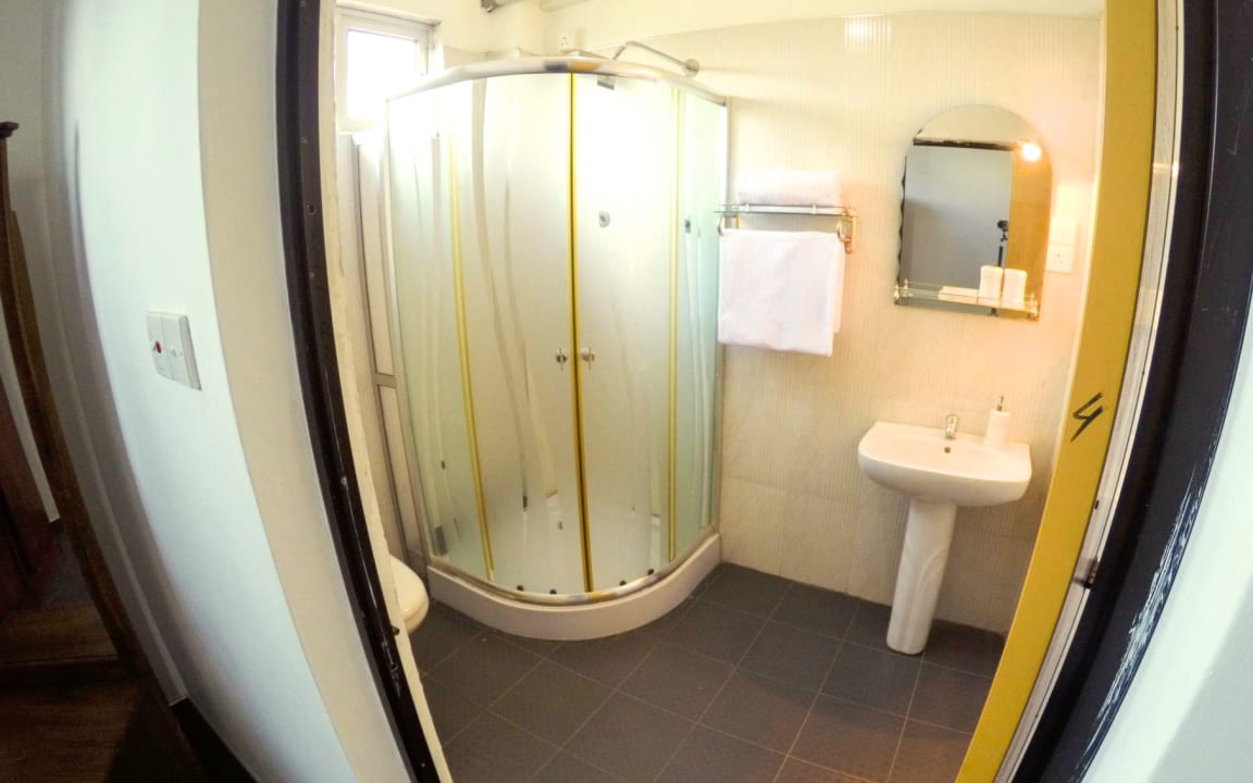 Zimmer White Palace B&B