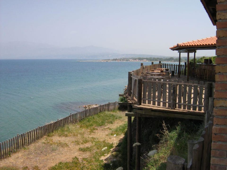 Blick auf die Poolbar Hotel Pavlina
