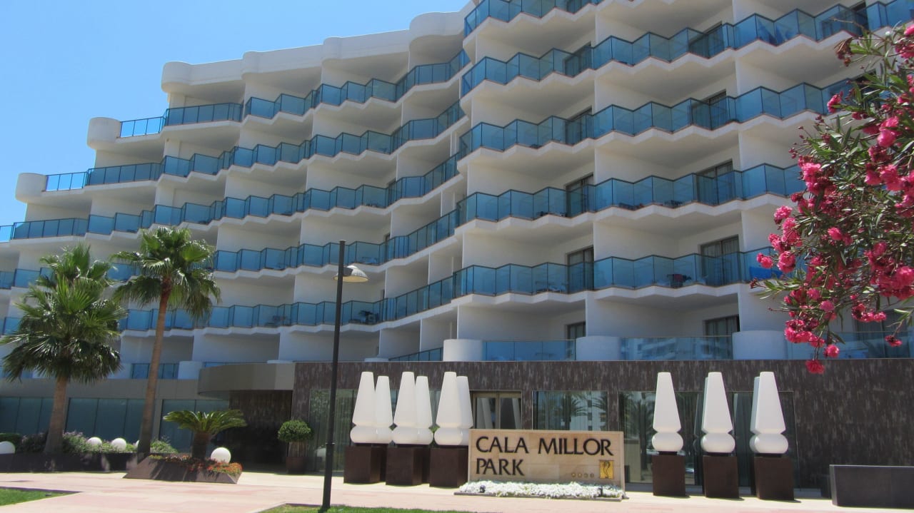 Rückansicht Hipotels Cala Millor Park