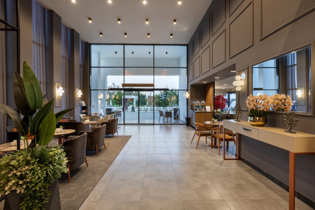Lobby Hotella Resort & Spa