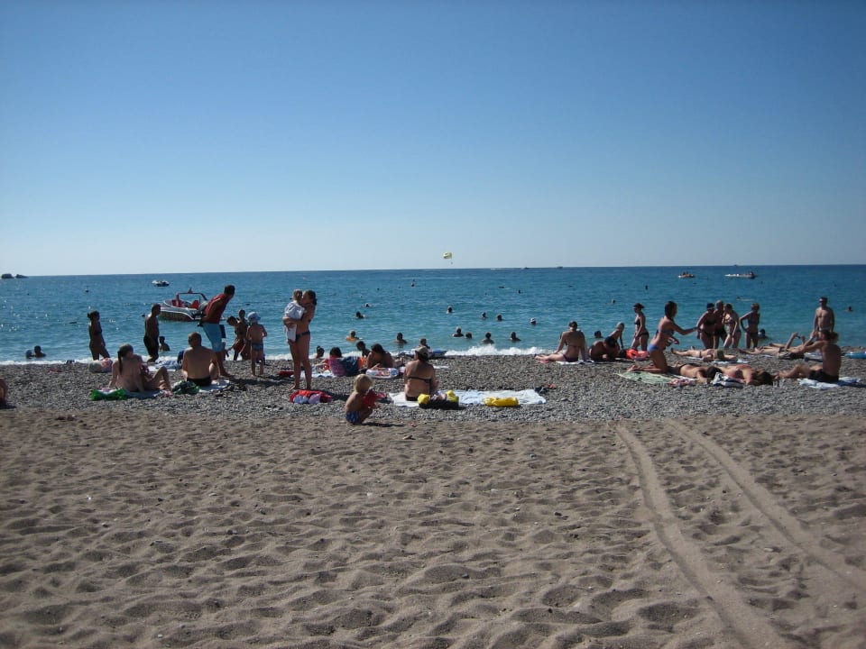 Пляж Mira Meridia Beach Hotel